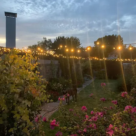 Feriehus Townhouse Near City Centre *